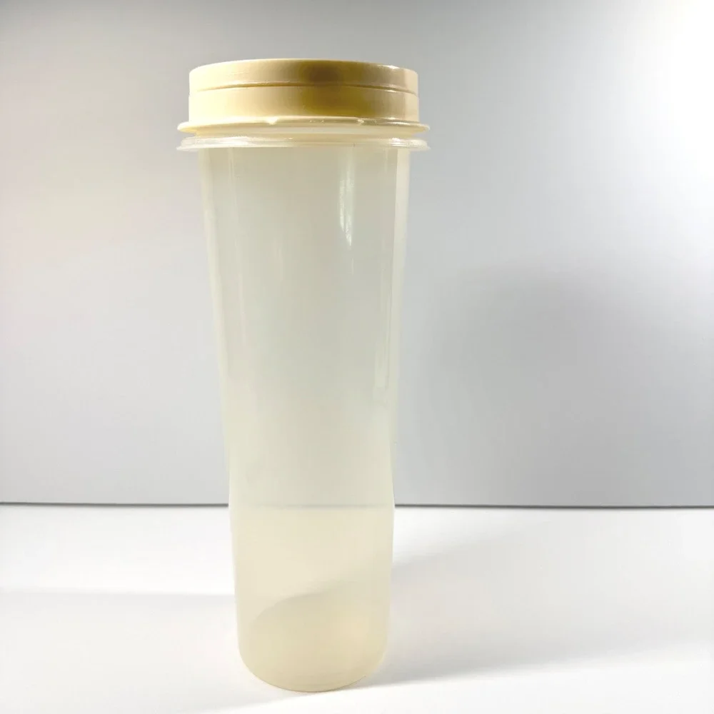 RUBBERMAID Vintage Spaghetti Dispenser 0110 Almond Lid Portion Control 11 Inch